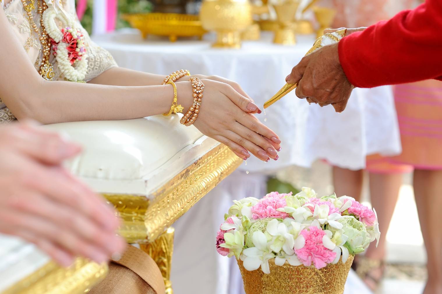 rituels mariage traditionnel thaïlandais